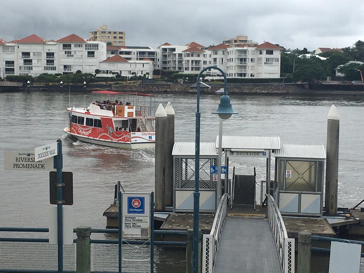 Dockside Brisbane Aparthotel Екстериор снимка
